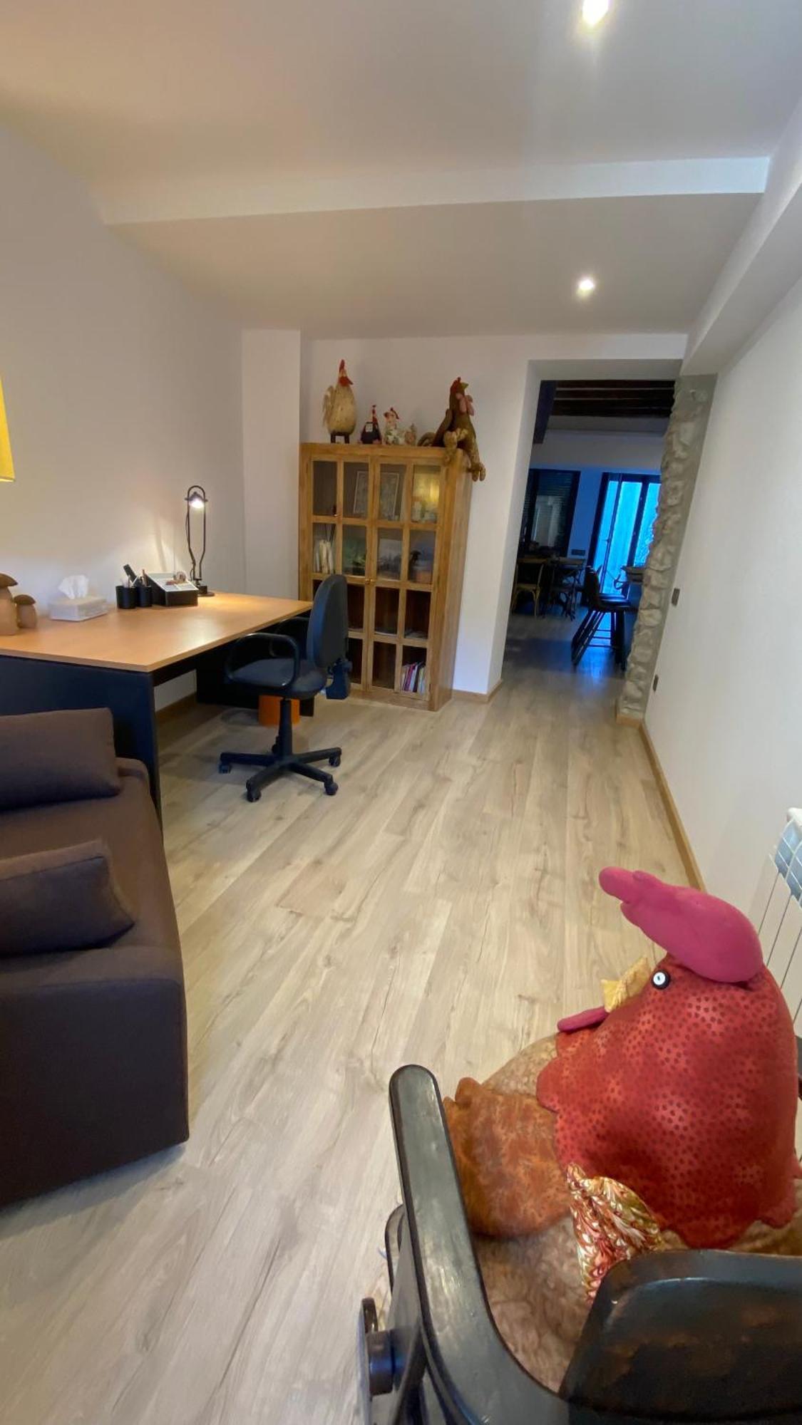 Pis Turistic De 170 M2 A La Placa Porxada De Baga Bagian luar foto